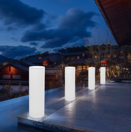 Светильник Цилиндр 40х40 питание от АКБ, RGB