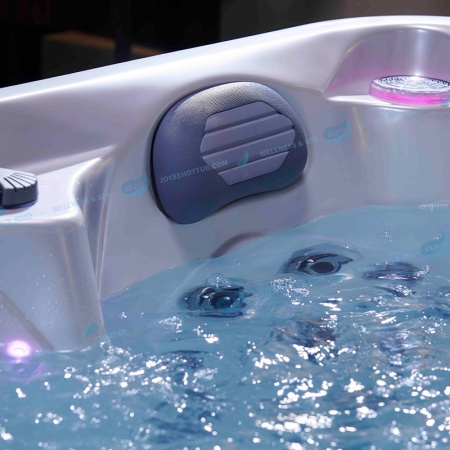 Гидромассажный спа-бассейн Joyee SPA Genting Гидромассажный спа-бассейн Joyee SPA Genting